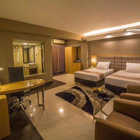 Hotel Castle Salam Khulna Εξωτερικό φωτογραφία