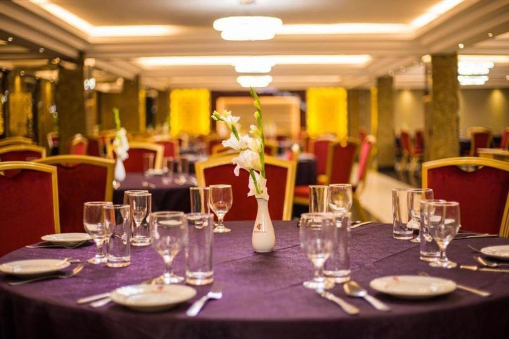 Hotel Castle Salam Khulna Εξωτερικό φωτογραφία